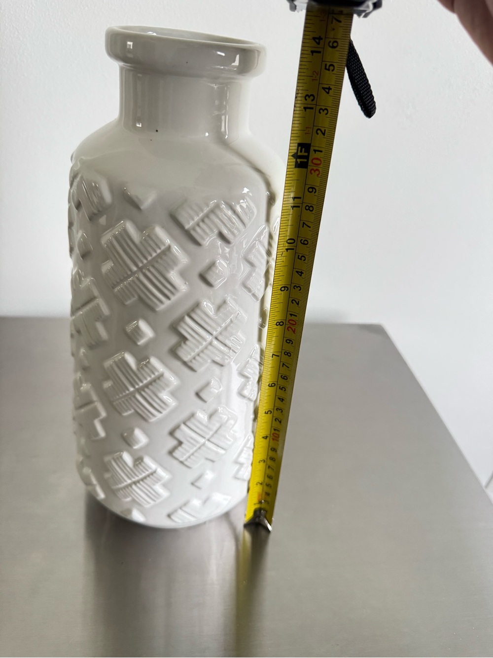Modern Textured White Ceramic Vase - 11.5" Geometric Relief Home Decor